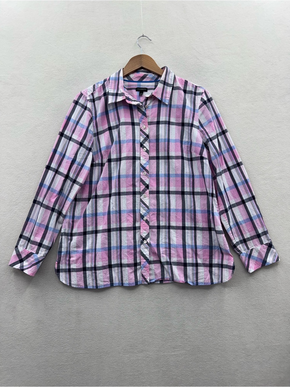 Talbots Women’s Large Pink Plaid Long Sleeve Button Up Shirt Cotton